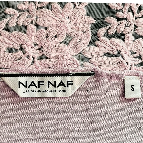 HP🎉NAF NAF PINK CARDIGAN SWEATER•Single top button with floral lace trim Size S - Picture 7 of 11